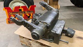 Assembling X231's Hydraulic Lift Housing - Rock Shaft & Rear Pivot Hinge Operation Episode #103