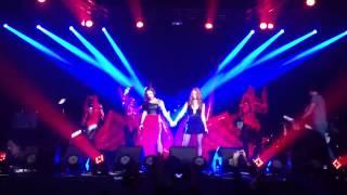 t.A.T.u. - "Lyudi Invalidy" Live @ Stereo Plaza (Ukraine)