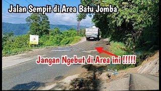 Hati Hati Jalan Sempit Area Batu Jomba