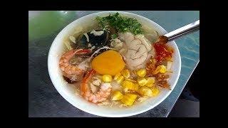 Vietnam Street Food - Crab & pig’s brain soup