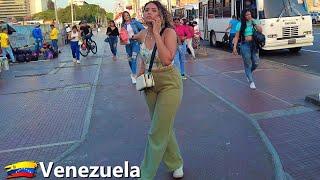 Walking Tour | Life in Caracas Venezuela EL Centro | 2024  4K