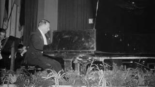 Chopin Etudes Op 25 No's 2,3,5   Lev  Oborin   Rec circa 1943.wmv