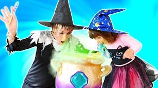 Бьянка и Маша Капуки колдуют с игровым набором Magic Mixies - Игры для детей в шоу Привет, Бьянка!