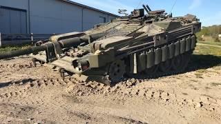 Strv 103B.  РАБОТА ПОДВЕСКИ. ШВЕДСКИЙ ТАНК