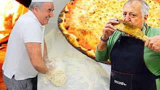 Come si prepara l'impasto per la Pizza romana nella storica Pizzeria "La Montecarlo" di Roma 
