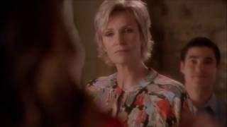 Glee - Rachel finally tells Sue what she thinks of her 5x17