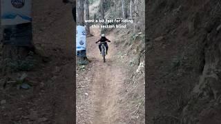 Anna said she’d take a video of this chute, so I just went for it #dh #mtb #downhill #zerode #ride