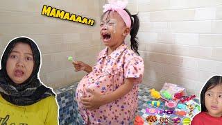 BAYI LUCU HAMIL PERUT NYA BESAR !! MAMAH PANIK