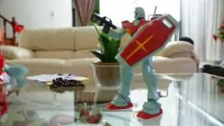 gundam stop motion with 'sound'