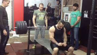 Bench press. Archive video.