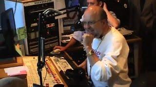 Ron Chapman: Final Sign-Off and Song on 98.7 KLUV