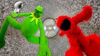 Kermit The Frog and Elmo get a 360 Camera!