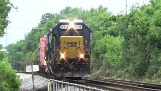 CSX GP40-2 6914 w/ Weird Hybrid K5LA Leads Local M772-01 on 7/1/21