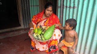 আজ লিখনের মা কি ভাবে প্রথম বার নিরামিষ সবজি রান্না করলো খাওয়াই যায়না | Small Village Vlog