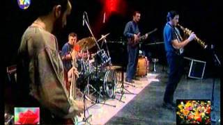 CAMPUS CARAVAN - Karavan (live)