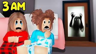 My SISTERS Stalker Followed Her To SLEEPOVER At 3AM in Roblox Snapchat!