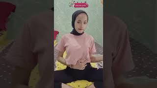 hijab cantik goyang main lidah