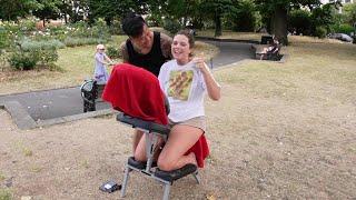 Helping Strangers In The Park - Pay It Forward Rosie NHS Nurse #ASMR #MASSAGE #MASTER #TCK