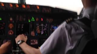 Boeing 737 Landing with crosswind 15MPS and rain @ St. Petersburg Pulkovo (LED)