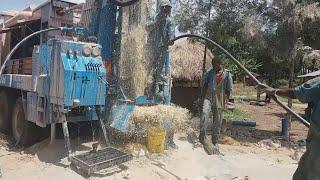 Borehole flushing [Borehole drilling]