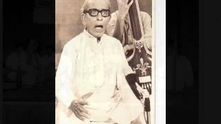 Pandit Gajananbuwa plays Raga Tilak Kamod on Violin