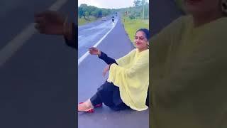 Mahlon Ki Rani Khushiyon Ki Rani udate Jaaye Bahar