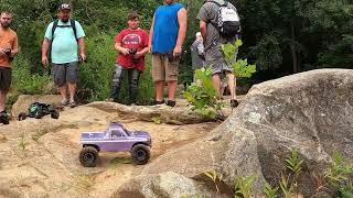 Axial Ryft Crawler goes on a Group Crawl. Lets see how it stacks up against the Competition! #rccar