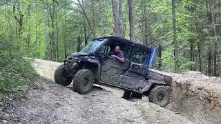 Hollerwood ALMOST ROLLED THE DEFENDER!!! #canam #RydersRanchCampground#SlayGrounds