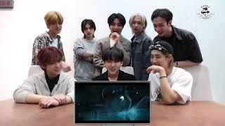 Stray Kids "특(S-Class)" M/V Reaction Русская озвучка