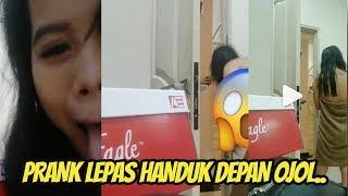 prank buka handuk di depan ojek online gojek saat pesan go food