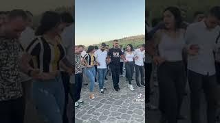 Melek azad ve Zana aslan halayın asaleti #shorts #short #tiktok