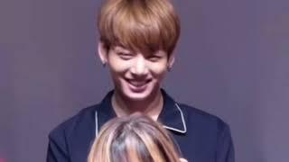 Lizkook cute moment - Lisa Blackpink & Jungkook bts