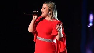 FULL Kelly Clarkson performs Fancy in tribute to Reba McEntire at 41st Kennedy Center Honors 2018