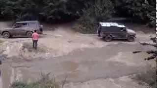 Land Rover Discovery TD5 vs Defender 200tdi Tug of War