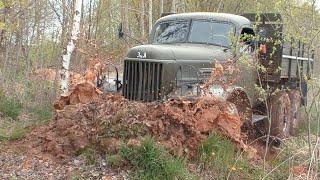 Soviet truck ZIL-157 driving off road!  Is it really good off road?