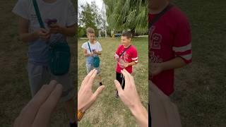 Два хлопця стріляю палицями один в одного #дюха #challenge #gravityball