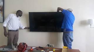 Tech Nuggets - Mounting the Samsung NU7100 Series HDR UHD Smart LED TV