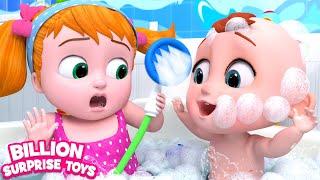 Bubble bath Hot vs Cold playtime - Baby Zayy, Johnny and Dolly