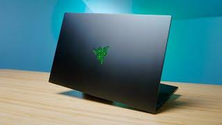 Razer Blade 15 Advanced Model // Unboxing