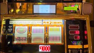 $2000 dollars per spin top dollar! Massive bets! #slots #casino #vegas