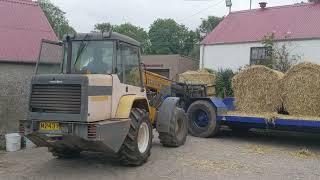 We bought straw | Dad broke the matbro!