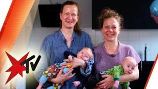 Wenn beide Eltern stillen: Der Baby-Alltag von Familie Obst | stern TV