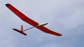 Freya (HLG) 1.5m RC vintage style glider - maiden flight two :)