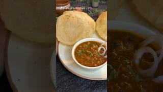 Street Style Chole Bhature  #shorts #chole #cholebhaturae #chole_bhature #cholerecipes #breakfast