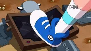 Ben 10 Gwen's Foot (Slow Motion)