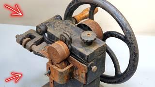 Leather Cutting Machine Restoration - Early 1900s Shoemakers Machine!