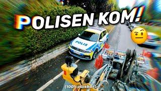 RINGER POLISEN!  Raketforskaren i hjullastare #29