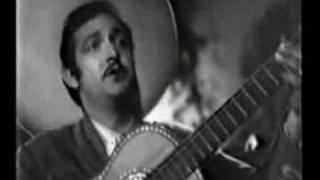 Jorge Negrete le da serenata a Maria Felix