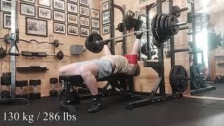 Bench press everyday Day 29 - 130kg over and over again