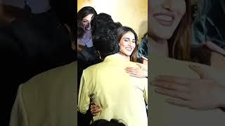 Vaani kapoor arriving at premier of 83  | Ranveer Singh | Deepika Padukone | 83 Moive